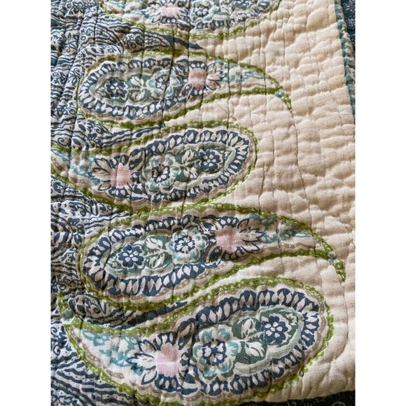 Soft Surroundings Blue White paisley pillow shams set zip close cotton linen - Picture 4 of 10